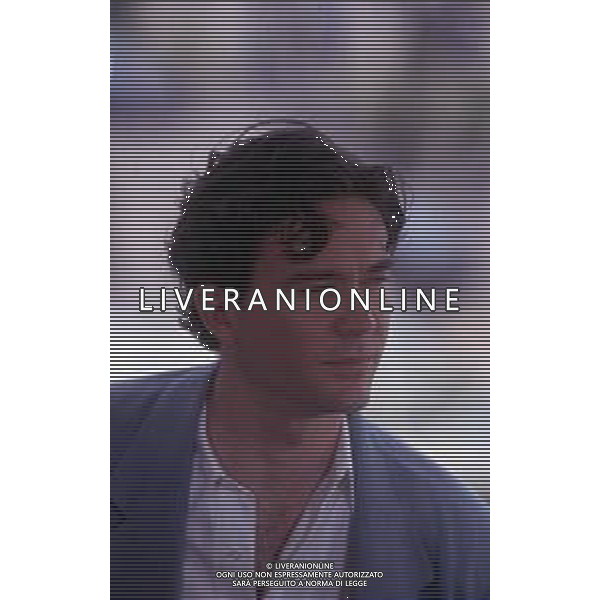DIAP-RETROSPETTIVA TIMOTHY HUTTON ATTORE NELLA FOTO TIMOTHY HUTTON A CANNES NELL\'ANNO 1988 AG ALDO LIVERANI SAS 
