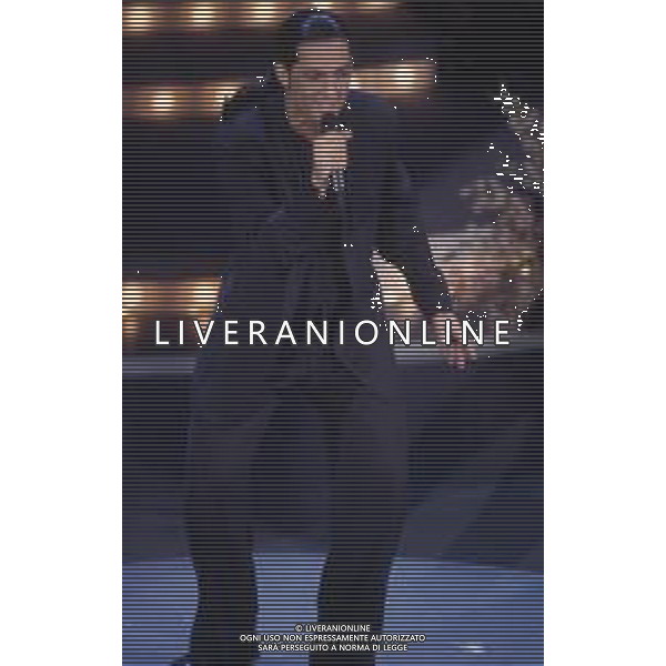 DIAP-RETROSPETTIVA ROSARIO TINDARO FIORELLO SHOWMAN-IMITATORE -COMICO E CANTANTE NELLA FOTO ROSARIO TINDARO FIORELLO NELL\'ANNO 1995 A SANREMO AG ALDO LIVERANI SAS  
