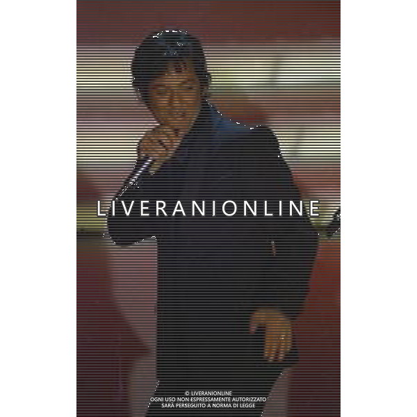 NEG COL- RETROSPETTIVA ROSARIO TINDARO FIORELLO SHOWMAN-IMITATORE -COMICO E CANTANTE NELLA FOTO ROSARIO TINDARO FIORELLO A SANREMO NELL\'ANNO 2002 AG ALDO LIVERANI SAS 