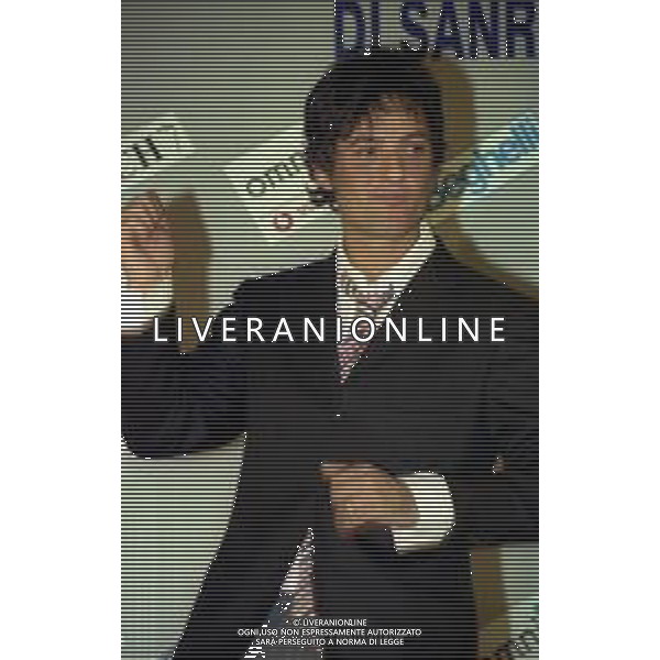 NEG COL- RETROSPETTIVA ROSARIO TINDARO FIORELLO SHOWMAN-IMITATORE -COMICO E CANTANTE NELLA FOTO ROSARIO TINDARO FIORELLO A SANREMO NELL\'ANNO 2002 AG ALDO LIVERANI SAS 