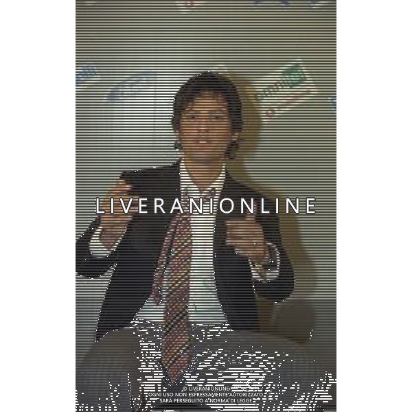 NEG COL- RETROSPETTIVA ROSARIO TINDARO FIORELLO SHOWMAN-IMITATORE -COMICO E CANTANTE NELLA FOTO ROSARIO TINDARO FIORELLO A SANREMO NELL\'ANNO 2002 AG ALDO LIVERANI SAS  