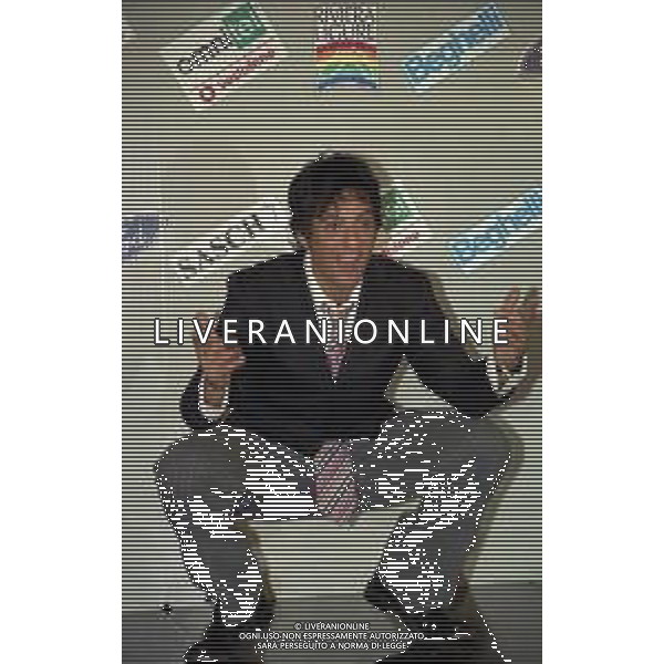 NEG COL- RETROSPETTIVA ROSARIO TINDARO FIORELLO SHOWMAN-IMITATORE -COMICO E CANTANTE NELLA FOTO ROSARIO TINDARO FIORELLO A SANREMO NELL\'ANNO 2002 AG ALDO LIVERANI SAS  