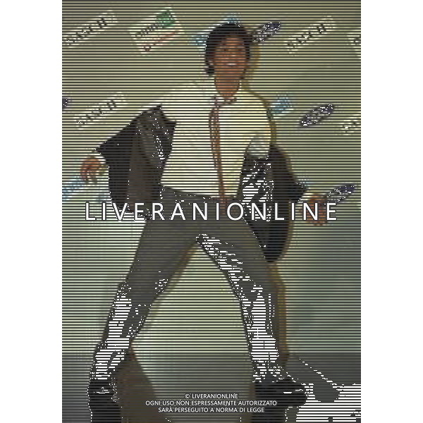 NEG COL- RETROSPETTIVA ROSARIO TINDARO FIORELLO SHOWMAN-IMITATORE -COMICO E CANTANTE NELLA FOTO ROSARIO TINDARO FIORELLO A SANREMO NELL\'ANNO 2002 AG ALDO LIVERANI SAS  