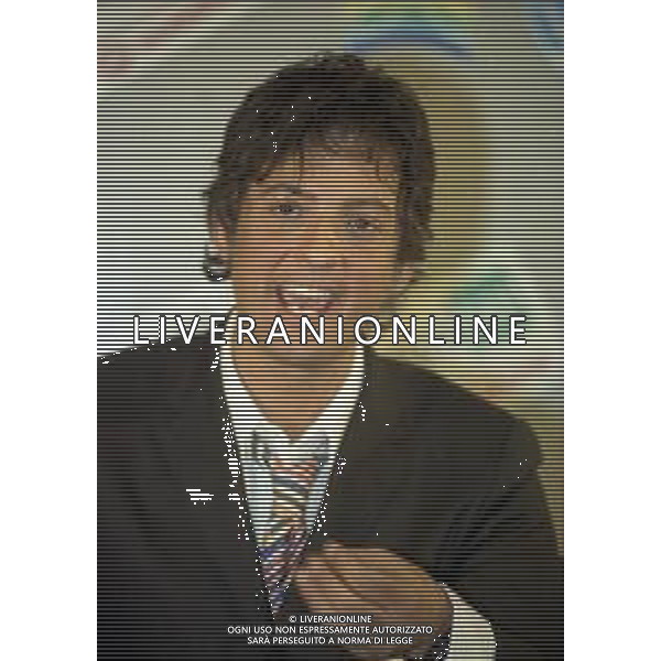 NEG COL- RETROSPETTIVA ROSARIO TINDARO FIORELLO SHOWMAN-IMITATORE -COMICO E CANTANTE NELLA FOTO ROSARIO TINDARO FIORELLO A SANREMO NELL\'ANNO 2002 AG ALDO LIVERANI SAS  