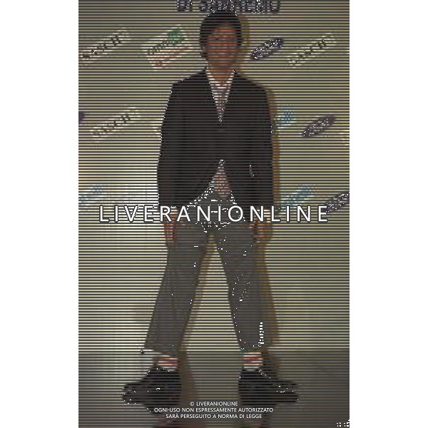 NEG COL- RETROSPETTIVA ROSARIO TINDARO FIORELLO SHOWMAN-IMITATORE -COMICO E CANTANTE NELLA FOTO ROSARIO TINDARO FIORELLO A SANREMO NELL\'ANNO 2002 AG ALDO LIVERANI SAS  