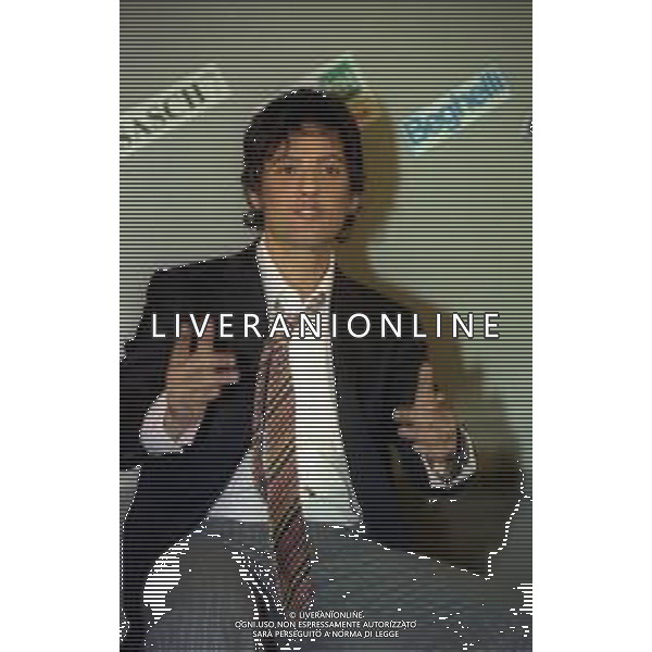 NEG COL- RETROSPETTIVA ROSARIO TINDARO FIORELLO SHOWMAN-IMITATORE -COMICO E CANTANTE NELLA FOTO ROSARIO TINDARO FIORELLO A SANREMO NELL\'ANNO 2002 AG ALDO LIVERANI SAS  
