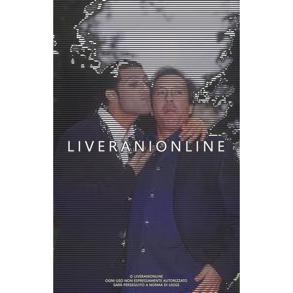 DIAP- RETROSPETTIVA ROSARIO TINDARO FIORELLO SHOWMAN-IMITATORE -COMICO E CANTANTE NELLA FOTO ROSARIO TINDARO FIORELLO CON MARCO BALESTRI AG ALDO LIVERANI SAS  