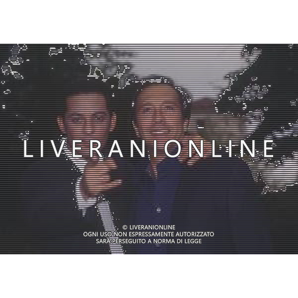 DIAP- RETROSPETTIVA ROSARIO TINDARO FIORELLO SHOWMAN-IMITATORE -COMICO E CANTANTE NELLA FOTO ROSARIO TINDARO FIORELLO CON MARCO BALESTRI AG ALDO LIVERANI SAS  