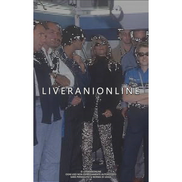 DIAP- RETROSPETTIVA ROSARIO TINDARO FIORELLO SHOWMAN-IMITATORE -COMICO E CANTANTE NELLA FOTO ROSARIO TINDARO FIORELLO CON SILVIA PIQUET AG ALDO LIVERANI SAS 