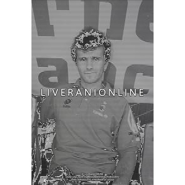 Neg- RETROSPETTIVA DEJAN SAVICEVIC CALCIATORE DEL MILAN CALCIO NELLA FOTO IN PANCHINA NELL\'ANNO 1995 AG ALDO LIVERANI SAS
