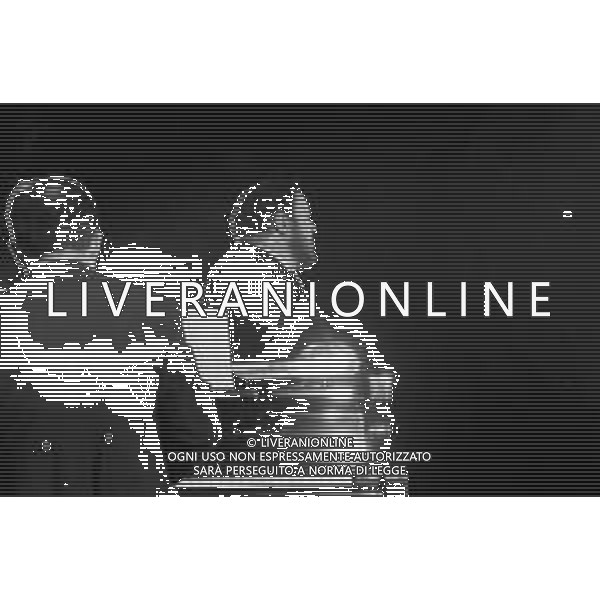 Neg- RETROSPETTIVA LUCIANO PAVAROTTI TENORE NELLA FOTO IN CONCERTO NELL\'ANNO 1986 AG ALDO LIVERANI SAS