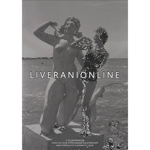 NEG- RETROSPETTIVA COLETTE MARCHAND ATTRICE NELLA FOTO COLETTE MARCHAND A CANNES NELL\'ANNO 1964 AG ALDO LIVERANI SAS