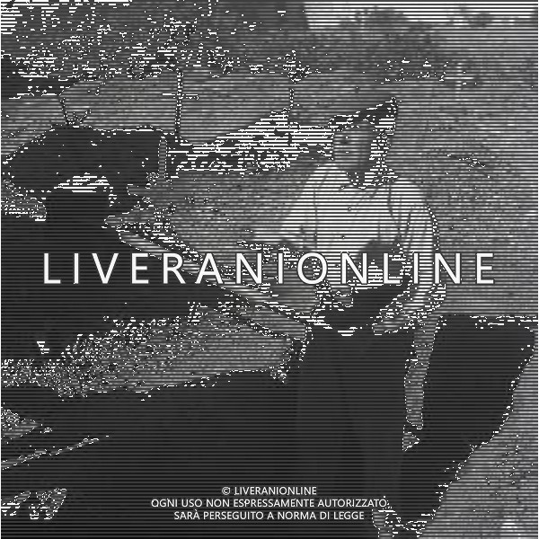 NEG-1952 MONTELEPRE I CIMITERO DOVE E\' SEPPELLITO IL BANDITO GIULIANO FOTO SANDRO VESPASIANI-AG GIOVANNI LIVERANI- AG ALDO LIVERANI SAS