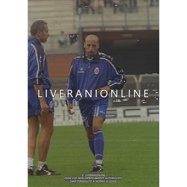 NEG-02-10-1999 COMO CAMPIONATO DI CALCIO SERIE C1 COMO SAN DONA\' NELLA FOTO MASITTO CRISTIANO CON IL PREPARATORE MARTINELLI AG ALDO LIVERANI SAS