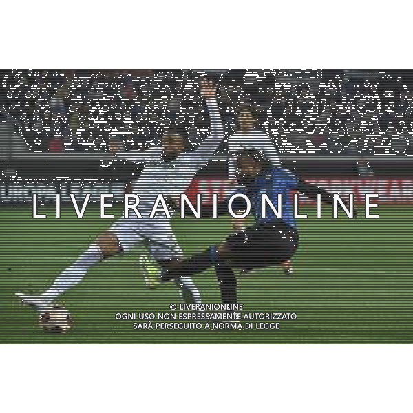 TVRG Atalanta vs Sporting Lisbona nella foto la conclusione di Ademola Lookman (Atalanta) ribattuta da Jeremiah Israel St. Juste (Sporting Lisbona) Bergamo 14-03-2024 Gewiss Stadium UEFA Europa League - ottavi di finale gara di ritorno foto Roberto Garavaglia/Agenzia Aldo Liverani sas/AGENZIA ALDO LIVERANI SAS