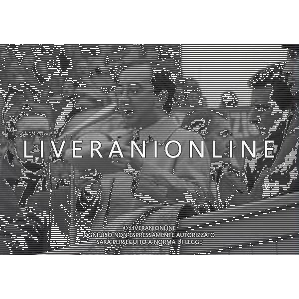 NEG- 1978 MILANO MANIFESTAZIONE PER LA LIBERAZIONE DELL\'ONOREVOLE ALDO MORO RAPITO A ROMA DELLE BRIGATE ROSSE IL SINDACO CARLO TOGNOLI AG ALDO LIVERANI SAS