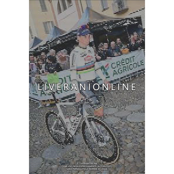 15-03-2024 Presentazione Squadre Milano - Sanremo 2024; 2024, Alpecin - Deceuninck; Van Der Poel, Mathieu; Pavia; ©SIROTTI / AGENZIA ALDO LIVERANI SAS