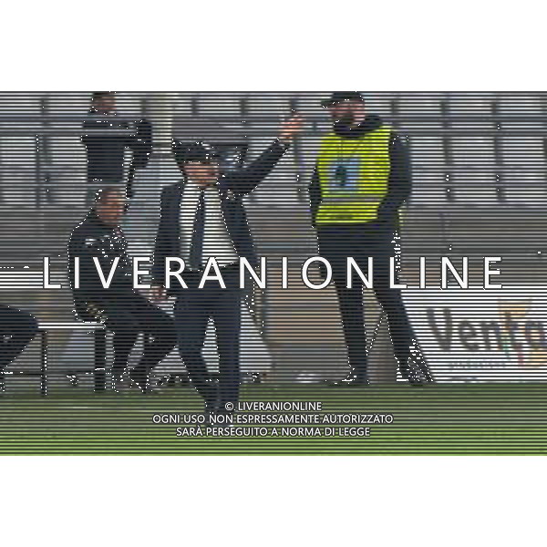 TVEM coach Giuseppe Iachini of SSC Bari during the Italian Serie B match between SSC Bari vs Sampdoria on March 16, 2024 at the San Nicola stadium in Bari, Italy. Photo by Emmanuele Mastrodonato/agenzia Aldo Liverani sas/ AGENZIA ALDO LIVERANI SAS