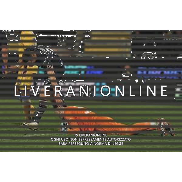 Frosinone vs Lazio - Campionato Serie A TIM - 29 giornata - Stadio B.Stirpe - Frosinone 16-03-2024 nella foto Marusic si congratula con Mandas ©Federico Gaetano / AGENZIA ALDO LIVERANI SAS