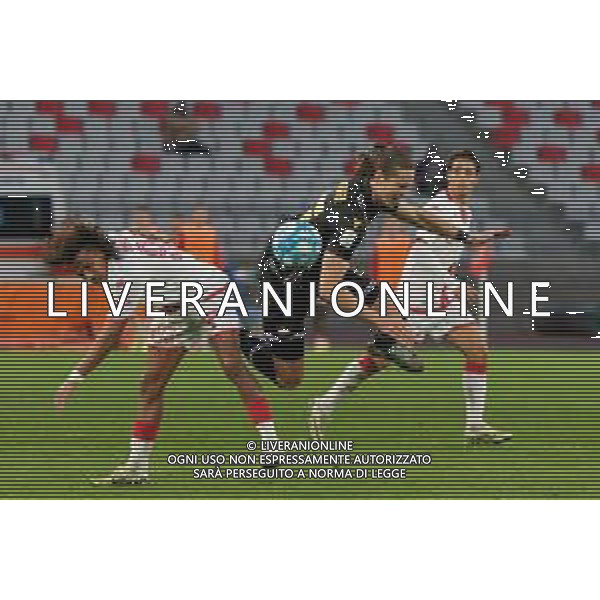 TVEM Daniele Ghilardi of Sampdoria and Mehdi Dorval of SSC Bari during the Italian Serie B match between SSC Bari vs Sampdoria on March 16, 2024 at the San Nicola stadium in Bari, Italy. Photo by Emmanuele Mastrodonato/agenzia Aldo Liverani sas / AGENZIA ALDO LIVERANI SAS