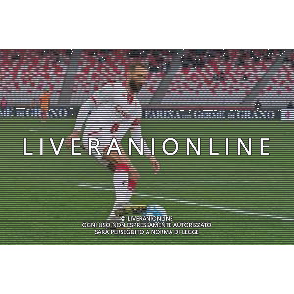 TVEM Valerio Di Cesare of SSC Bari during the Italian Serie B match between SSC Bari vs Sampdoria on March 16, 2024 at the San Nicola stadium in Bari, Italy. Photo by Emmanuele Mastrodonato/agenzia Aldo Liverani sas / AGENZIA ALDO LIVERANI SAS