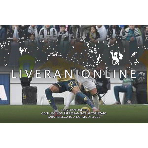 Torino 17.03.2024 Allianz Stadium @Manuela Viganti/Ag. Aldo Liverani sas Juventus vs Genoa Campionato Calcio Serie A TIM 2023/2024 29a giornata Nella foto: filip kostic e djed spence ©Viganti / AGENZIA ALDO LIVERANI SAS