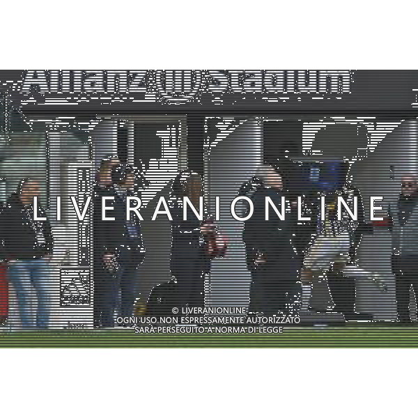 Torino 17.03.2024 Allianz Stadium @Manuela Viganti/Ag. Aldo Liverani sas Juventus vs Genoa Campionato Calcio Serie A TIM 2023/2024 29a giornata Nella foto: ESPULSIONE E RABBIA DI VLAHOVIC DUSAN DOPO ESPULSIONE ©Viganti / AGENZIA ALDO LIVERANI SAS