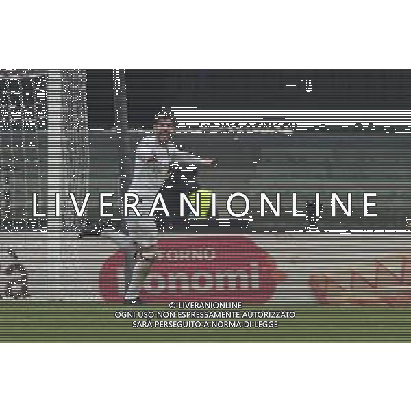 Theo Hernandez of AC Milan. celebrates after scoring during Hellas Verona FC vs AC Milan, 29° Serie A Tim 2023-24 game at Marcantonio Bentegodi Stadium in Verona (VR), Italy, on March 17, 2024. (Photo by Davide Casentini)/ AGENZIA ALDO LIVERANI SAS