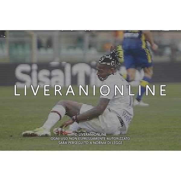 Rafael Leao of AC Milan expresses disappointment during Hellas Verona FC vs AC Milan, 29° Serie A Tim 2023-24 game at Marcantonio Bentegodi Stadium in Verona (VR), Italy, on March 17, 2024. (Photo by Davide Casentini)/ AGENZIA ALDO LIVERANI SAS