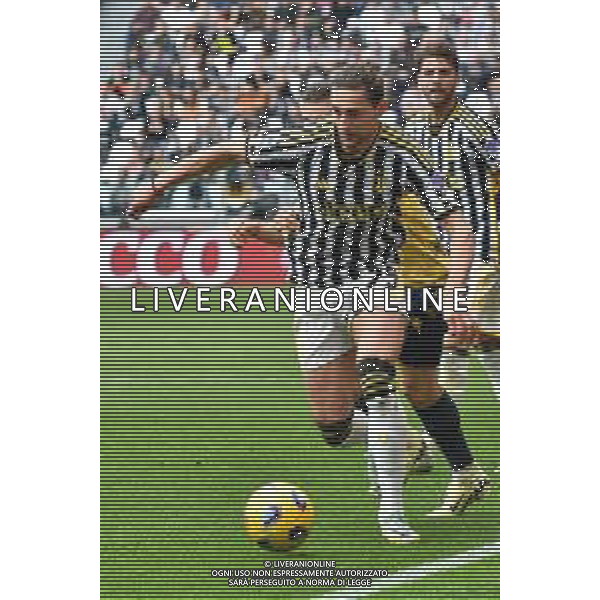 Torino 17.03.2024 Allianz Stadium @Manuela Viganti/Ag. Aldo Liverani sas Juventus vs Genoa Campionato Calcio Serie A TIM 2023/2024 29a giornata Nella foto: adrien rabiot ©Viganti / AGENZIA ALDO LIVERANI SAS