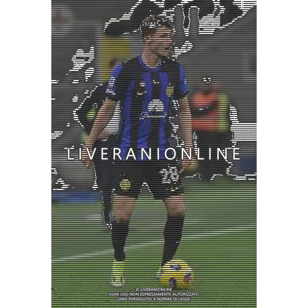 Inter vs Napoli nella foto Benjamin Pavard (Inter) Milano 17-03-2024 Stadio Giuseppe Meazza - San Siro Campionato Serie A TIM - 29a giornata foto Roberto Garavaglia/Agenzia Aldo Liverani sas/ AGENZIA ALDO LIVERANI SAS