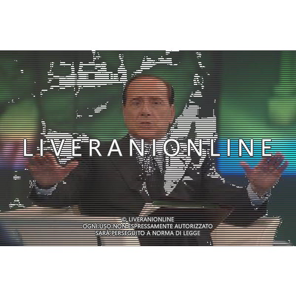 ROMA, 19 DICEMBRE 2005 PORTA A PORTA CON BERLUSCONI. NELLA FOTO: SILVIO BERLUSCONI ph agenzia aldo liverani