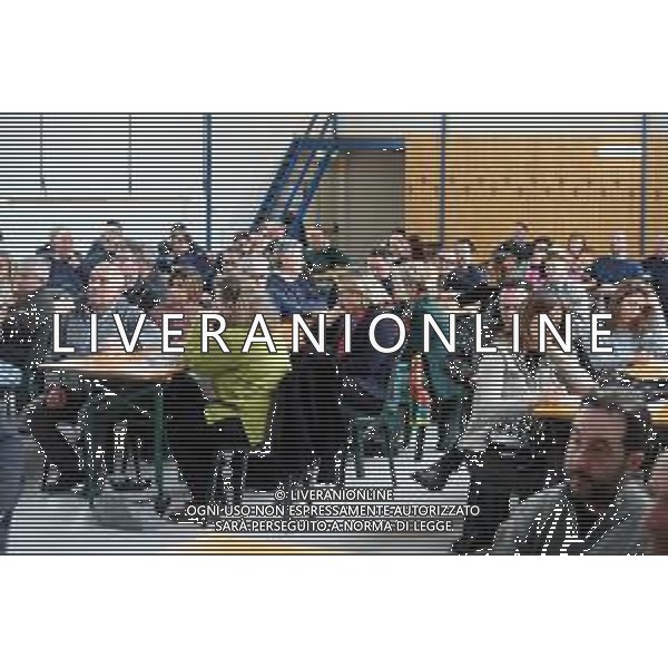 IMOLA BOCCIODROMO DI PONTICELLI 15 03 2024 ALLUVIONE: UN INCONTRO PUBBLICO PER ILLUSTRARE LE ORDINANZE PER LA RICOSTRUZIONE DELLE IMPRESE E DEGLI EDIFICI PRIVATI DANNEGGIATI NELLA FOTO BEATRICE POLI VICE PRESIDENTE DEL CIRCONDARIO IMOLESE NELLA FOTO PUBBLICO ©SANNA/AGENZIA ALDO LIVERANI SAS
