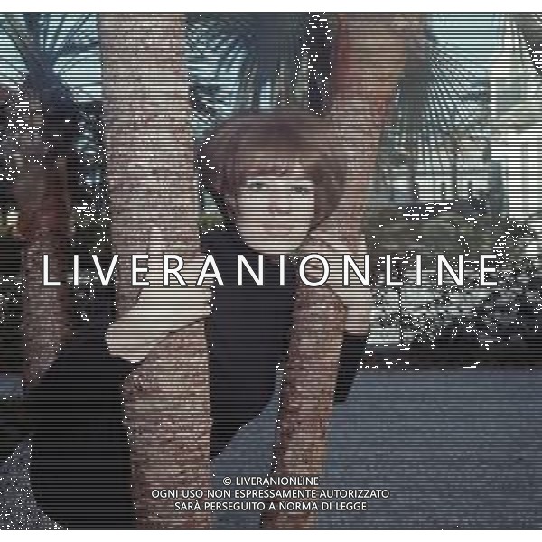 COL-RETROSPETTIVA IVA ZANICCHI CANTANTE NELLA FOTO IVA ZANICCHI A SANREMO NELL\'ANNO 1967 AG ALDO LIVERANI SAS