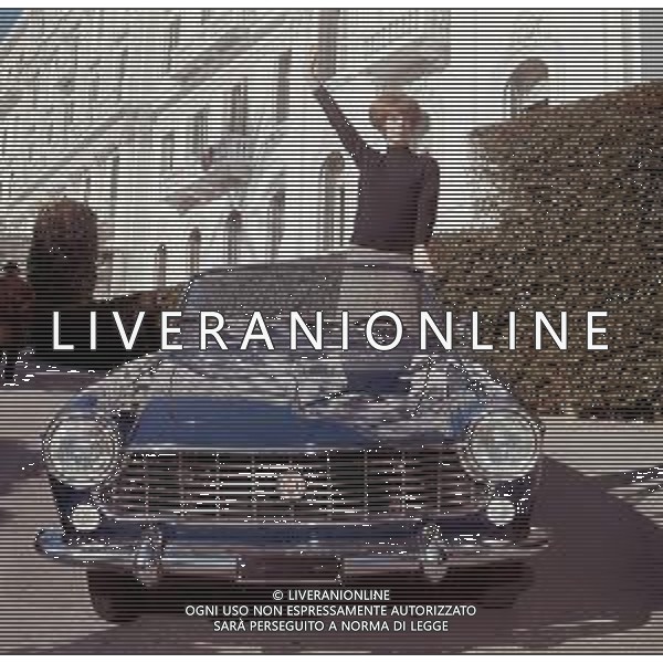 COL-RETROSPETTIVA IVA ZANICCHI CANTANTE NELLA FOTO IVA ZANICCHI A SANREMO NELL\'ANNO 1967 AG ALDO LIVERANI SAS