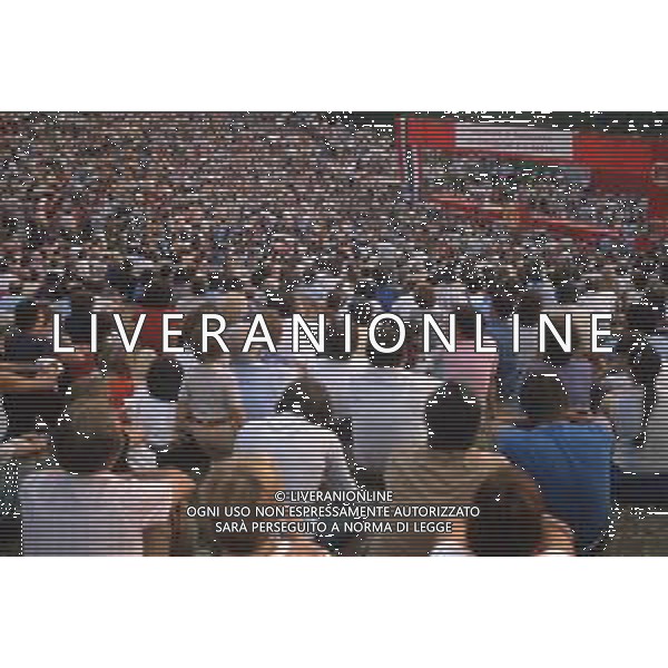 DIAP-RETROSPETTIVA NILDE IOTTI POLITICA NELLA FOTO NILDE IOTTI A MILANO ALLA FESTA DELL\'UNITA\' NELL\'ANNO 1982 FOTO ENRICO LIVERANI-AG ALDO LIVERANI SAS 