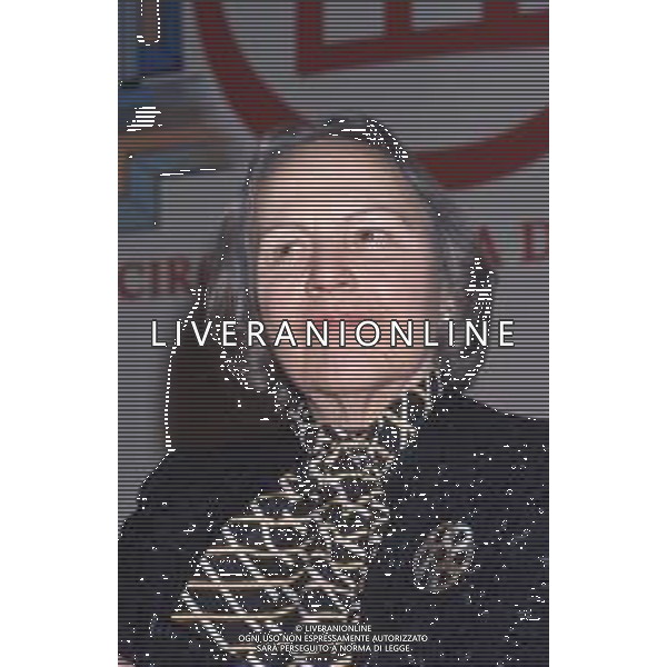 DIAP-RETROSPETTIVA NILDE IOTTI POLITICA NELLA FOTO NILDE IOTTI A MILANO IN VISITA ALLA TRIENNALE NELL\'ANNO 1987 AG ALDO LIVERANI SAS    