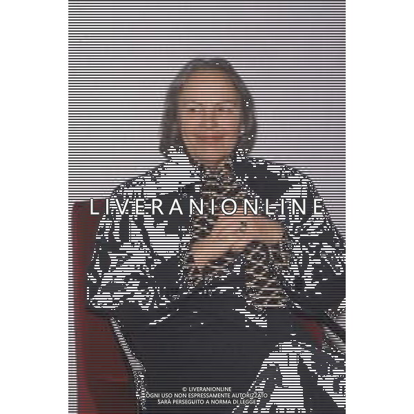 DIAP-RETROSPETTIVA NILDE IOTTI POLITICA NELLA FOTO NILDE IOTTI A MILANO IN VISITA ALLA TRIENNALE NELL\'ANNO 1987 AG ALDO LIVERANI SAS    