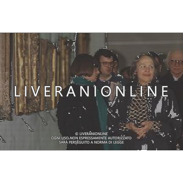 DIAP-RETROSPETTIVA NILDE IOTTI POLITICA NELLA FOTO NILDE IOTTI A MILANO IN VISITA ALLA TRIENNALE NELL\'ANNO 1987 AG ALDO LIVERANI SAS    