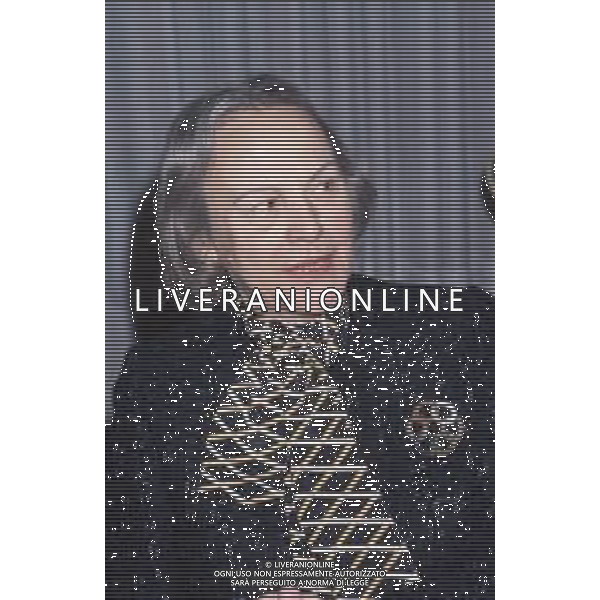 DIAP-RETROSPETTIVA NILDE IOTTI POLITICA NELLA FOTO NILDE IOTTI A MILANO IN VISITA ALLA TRIENNALE NELL\'ANNO 1987 AG ALDO LIVERANI SAS    