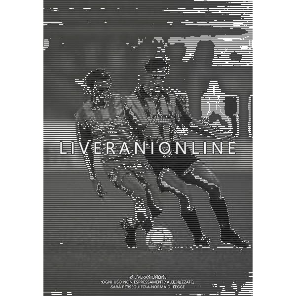 NEG-08-09-1993 MILANO CAMPIONATO DI CALCIO SERIE A INTER-CREMONESE 2-1 NELLA FOTO MARCO GIANDEBIAGGI E PAOLO TRAMEZZANI AG ALDO LIVERANI SAS