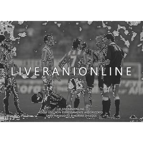 NEG-08-09-1993 MILANO CAMPIONATO DI CALCIO SERIE A INTER-CREMONESE 2-1 NELLA FOTO ARBITRO LIVIO BAZZOLI AG ALDO LIVERANI SAS