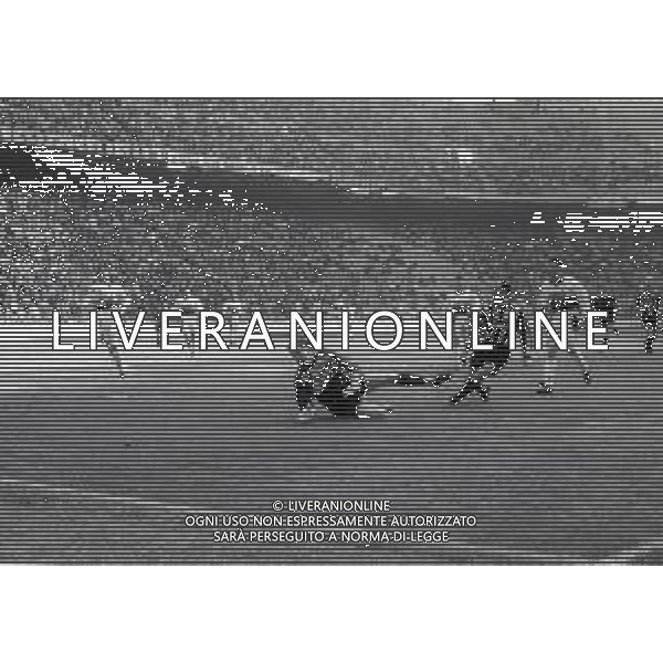NEG-26-03-1994 MILANO-CAMPIONATO DI CALCIO SERIE A INTER-GENOA 1-3 NELLA FOTO GOAL SALVATORE SCHILLACI AG ALDO LIVERANI SAS