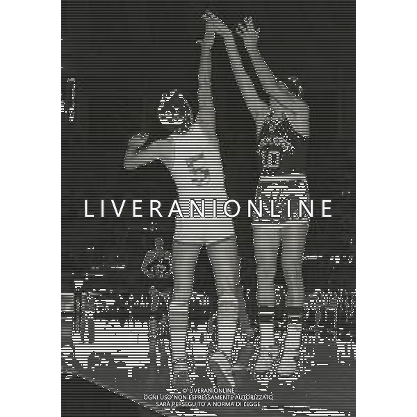 NEG-16/10/1980 - 2a giornata di Coppa dei Campioni, 2a giornata girone D. Sinudyne Bologna - Eczacibasi Istanbul 111-79 NELLA FOTO RENATO VILLALTA AG ALDO LIVERANI SAS