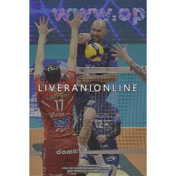 TVRG Monza vs Civitanova nella foto Gianluca Galassi (Vero Volley Monza) Monza 24-03-2024 OpiquadArena Mint Vero Volley Monza vs Cucine Lube Civitanova SuperLega Credem Banca - gara 4 quarti di finale playoff scudetto foto Roberto Garavaglia/Agenzia Aldo Liverani sas/AGENZIA ALDO LIVERANI SAS