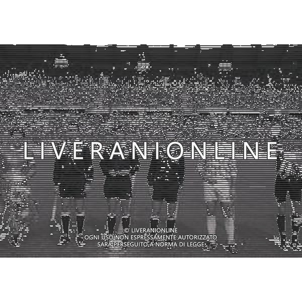 NEG-10-04-1994 PIACENZA-CAMPIONATO DI CALCIO SERIE A PIACENZA-CREMONESE 1-1 NELLA FOTO ARBITRO ALFREDO TRENTALANGE AG ALDO LIVERANI SAS