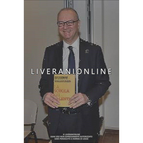 TVRG Libro Valditara nella foto Giuseppe Valditara Milano 25-03-2024 Presentazione del libro scritto da Giuseppe Valditara foto Roberto Garavaglia/Agenzia Aldo Liverani sas/AGENZIA ALDO LIVERANI SAS