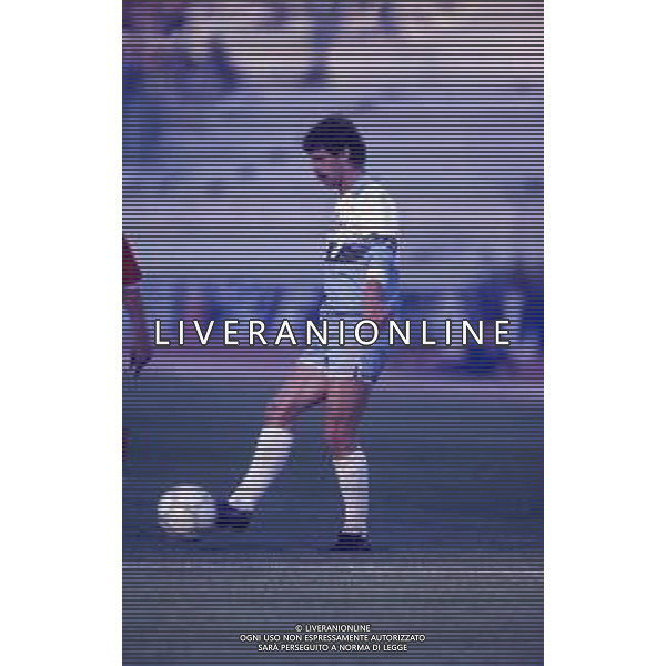 DIAP-RETROSPETTIVA GIORGIO MAGNOCAVALLO CALCIATORE NELLA FOTO GIORGIO MAGNOCAVALLO CON LA MAGLIA DELLA LAZIO AG ALDO LIVERANI SAS