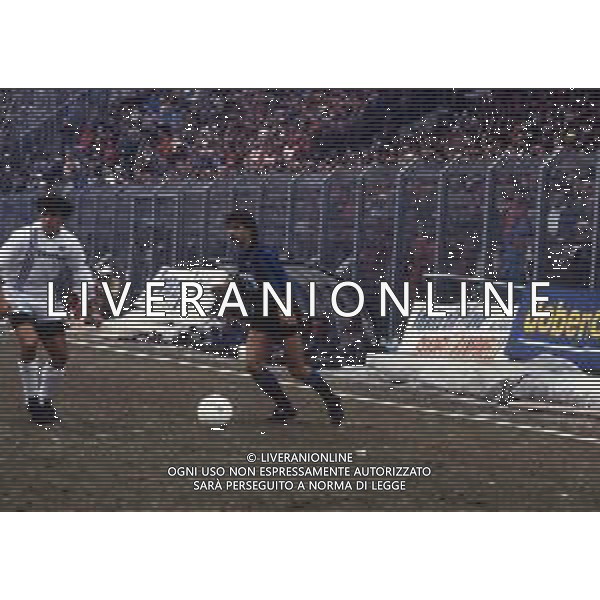 DIAP-RETROSPETTIVA GIORGIO MAGNOCAVALLO CALCIATORE NELLA FOTO GIORGIO MAGNOCAVALLO CON LA MAGLIA ATALANTA CALCIO AG ALDO LIVERANI SAS