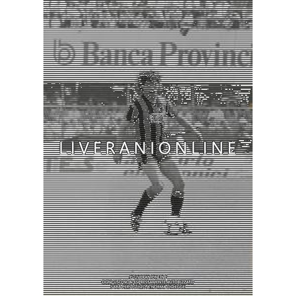 ST-RETROSPETTIVA GIORGIO MAGNOCAVALLO CALCIATORE NELLA FOTO GIORGIO MAGNOCAVALLO CON LA MAGLIA ATALANTA CALCIO AG ALDO LIVERANI SAS